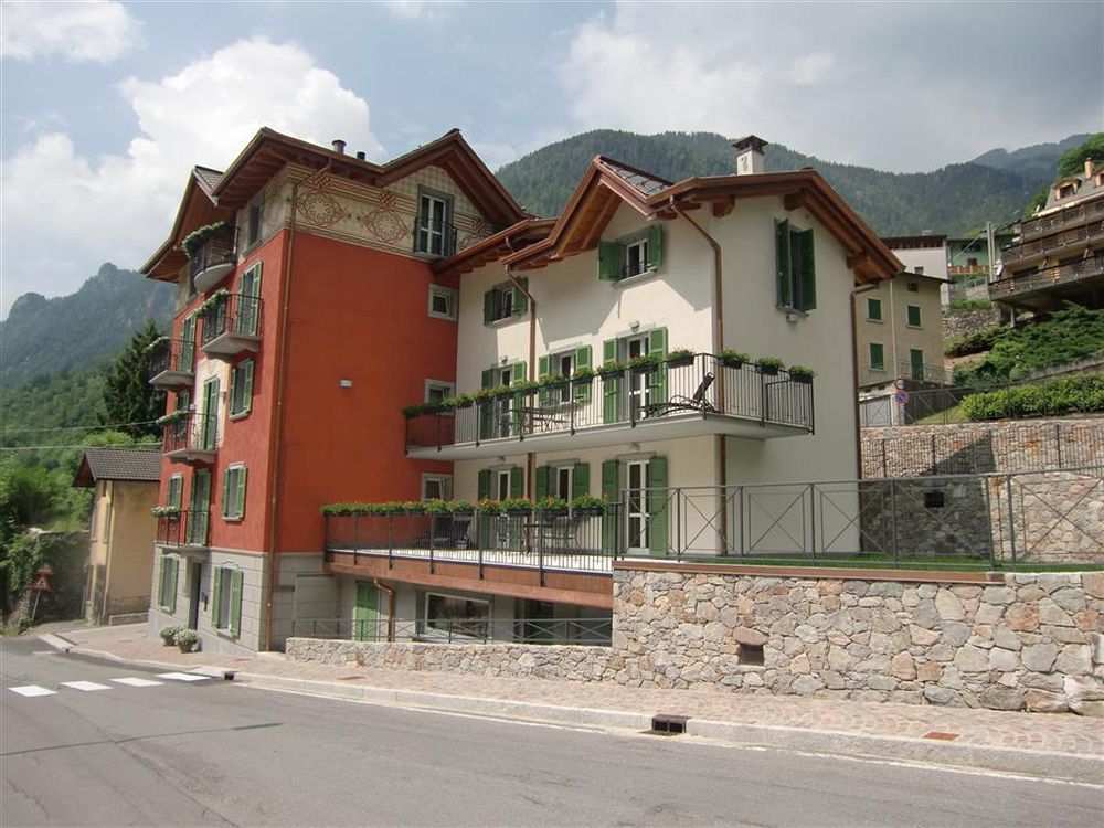Ar Mountains Lodge Villachiara บรานซิ ภายนอก รูปภาพ